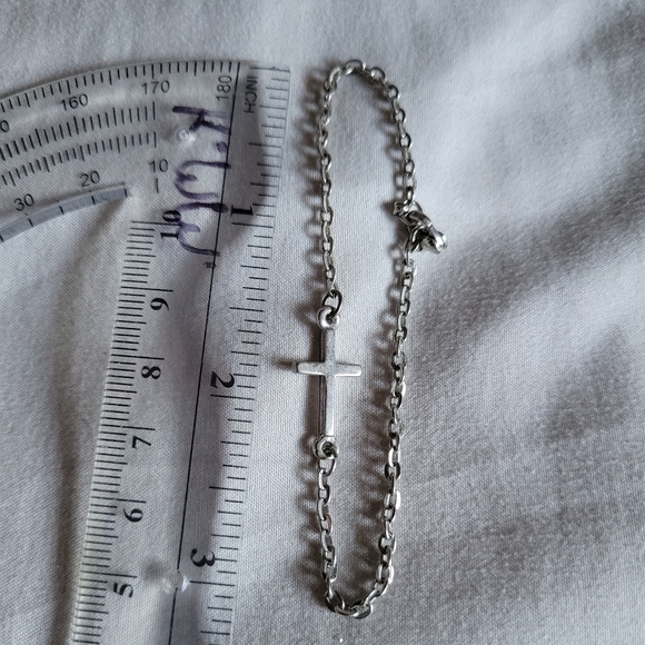 Necklace - Picture 5 of 7